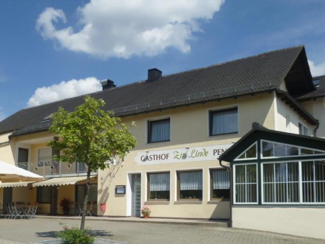 Landgasthof Zur Linde Riedenburg Exterior photo